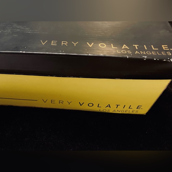 Very Volatile Tracee Wedges size 9 - Picture 9 of 10